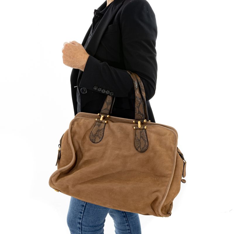 Bolsa-Gucci-Twice-Marrom-com-Alca-de-Python