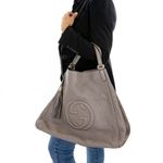 Bolsa-Gucci-Soho-de-Ombro-Cinza