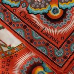 Lenco-Christian-Lacroix-Estampado-Coral-e-Creme