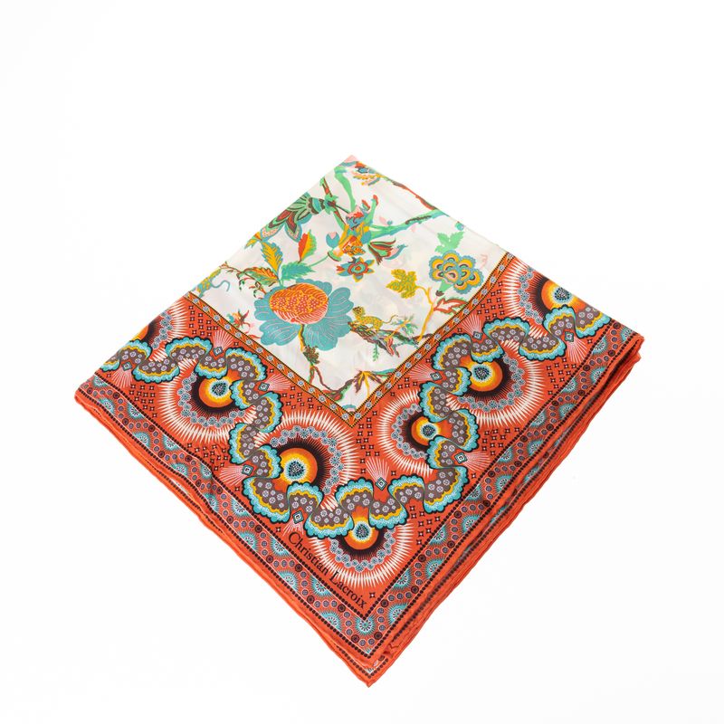 Lenco-Christian-Lacroix-Estampado-Coral-e-Creme