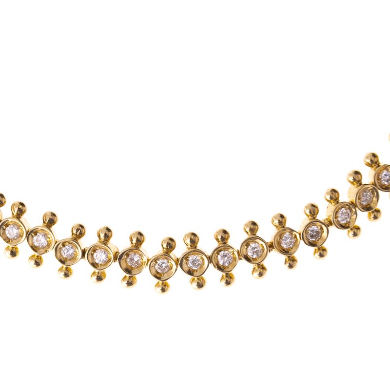 Pulseira-Carla-Amorim-Modelo-Renda-se