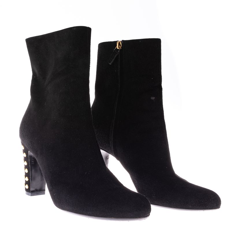 Bota-Gucci-Camurca-Preta-com-Aplicacoes-no-Salto