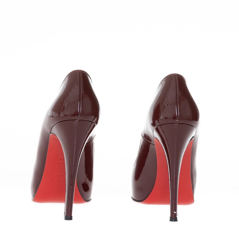 66539-Pump-Christian-Louboutin-Verniz-Vinho-2