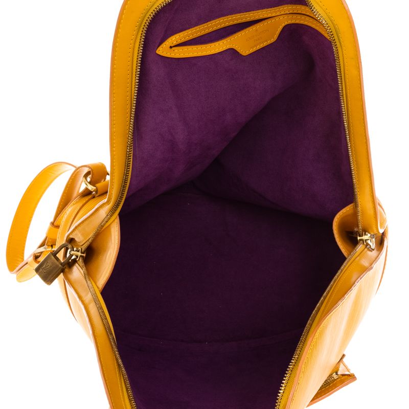 Mochila-Louis-Vuitton-Gobelins-Epi-Amarelo