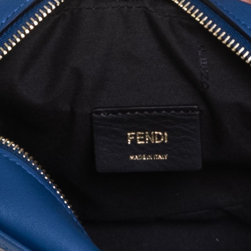 Bolsa-Fendi-Transversal-FF-Monograma-e-Couro-Azul