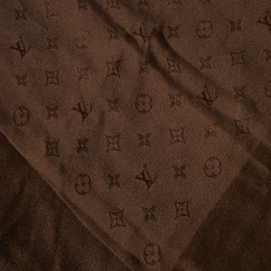 Lenço Louis Vuitton Monograma Seda Marron