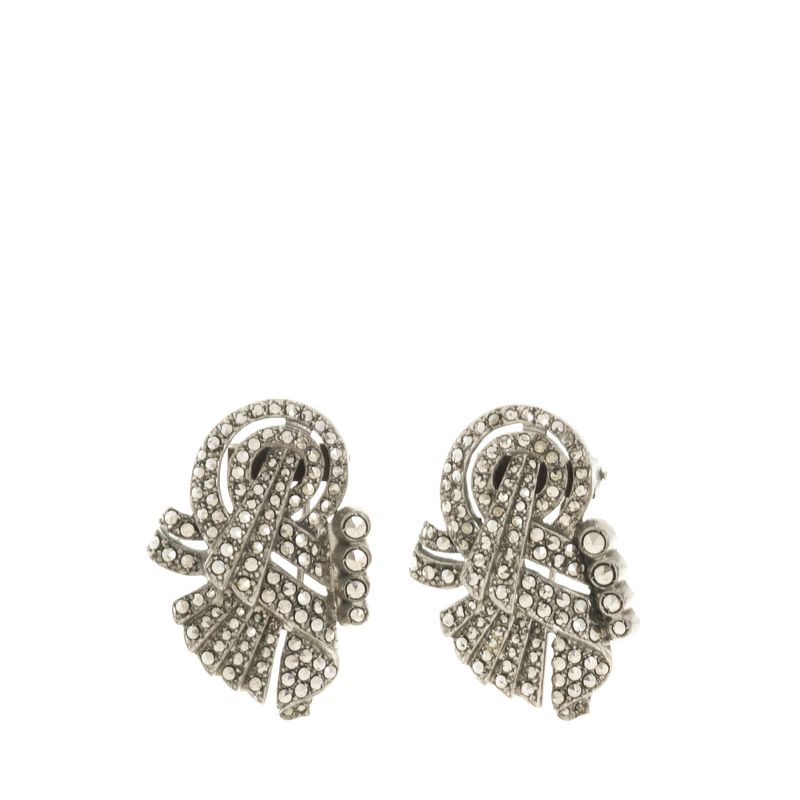 Par-Broche-Vintage-Prata-e-Hematita