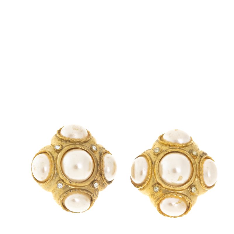 Brinco-Vintage-Pressao-Quadrado-Dourado-com-Perolas-e-Strass