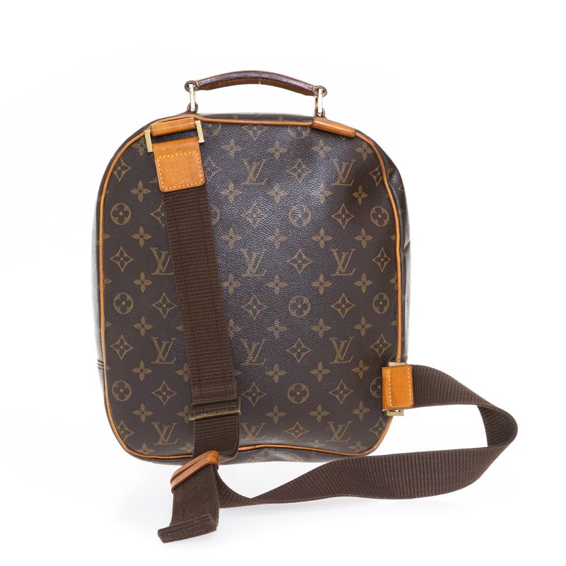 Mochila-Louis-Vuitton-Transversal-Monograma-