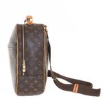 Mochila-Louis-Vuitton-Transversal-Monograma-