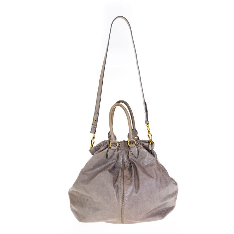 Bolsa-Miu-Miu-Couro-Cinza