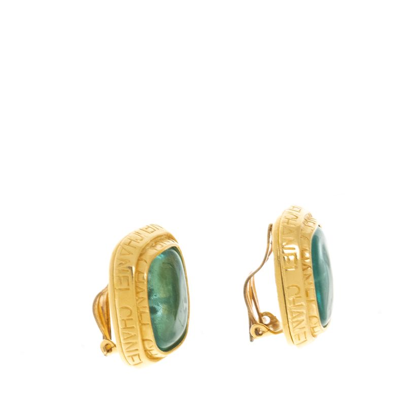 66948-Brinco-Chanel-Vintage-Pressao-Dourado-e-Resina-Verde-3