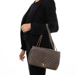 Bolsa-Chanel-Chevron-Statement-Flap-Cinza