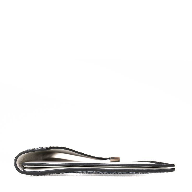 Clutch-Celine-Diamond-Couro-Preto-Branco-e-Phyton-Azul