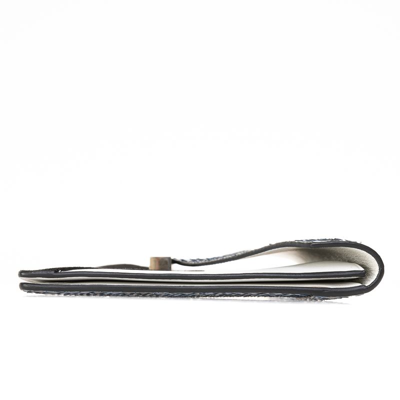 Clutch-Celine-Diamond-Couro-Preto-Branco-e-Phyton-Azul