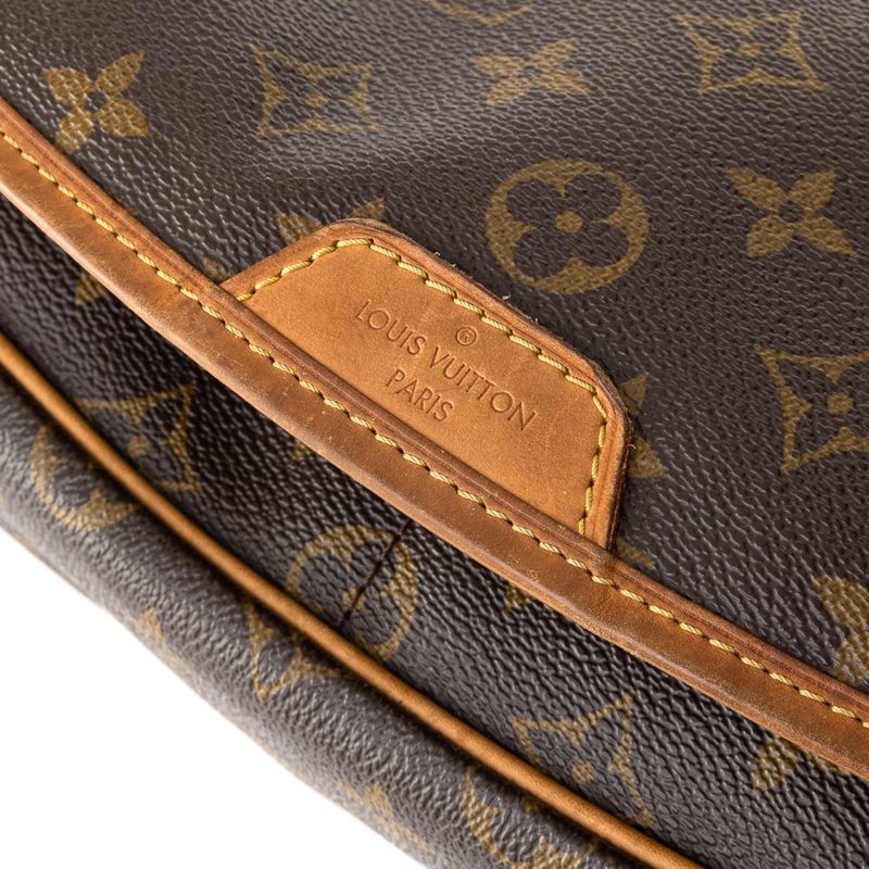 Bolsa-Louis-Vuitton-Menilmontant-MM-Monogram