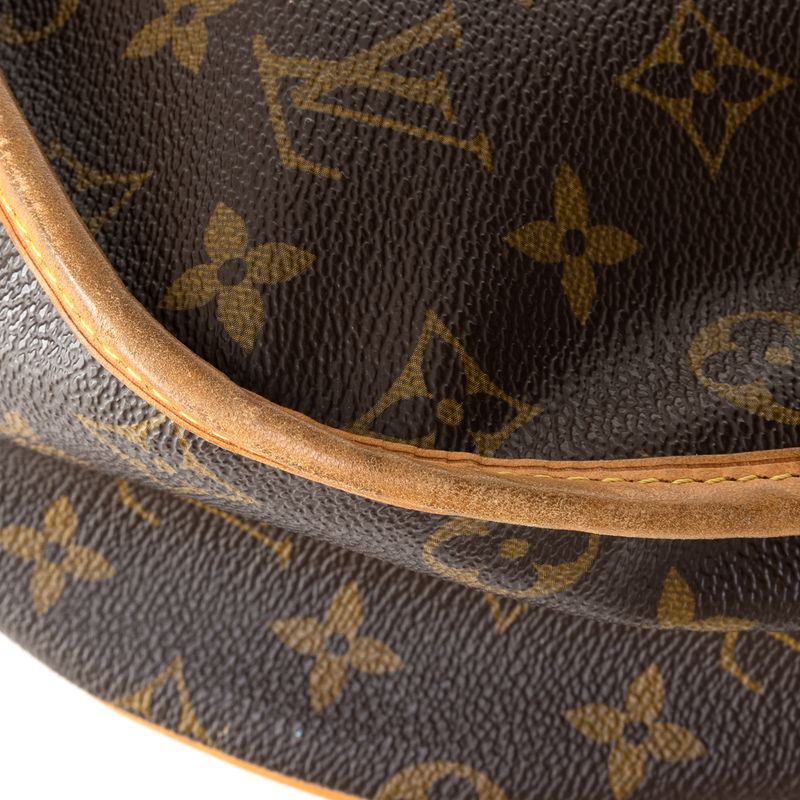 Bolsa-Louis-Vuitton-Menilmontant-MM-Monogram