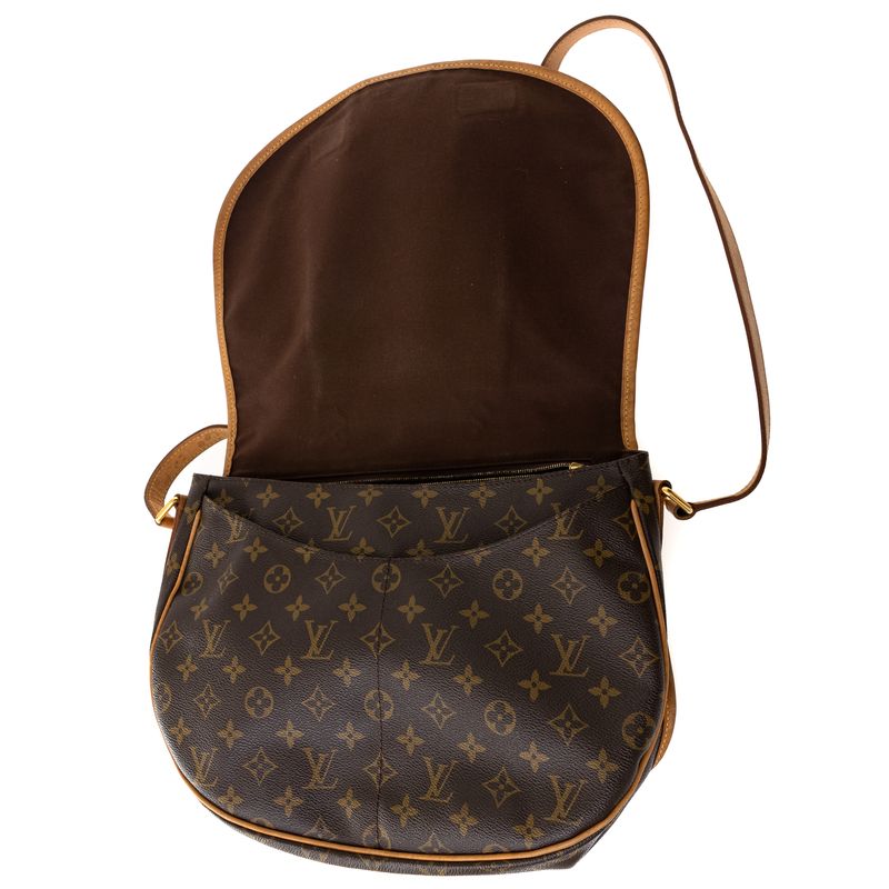 Bolsa-Louis-Vuitton-Menilmontant-MM-Monogram