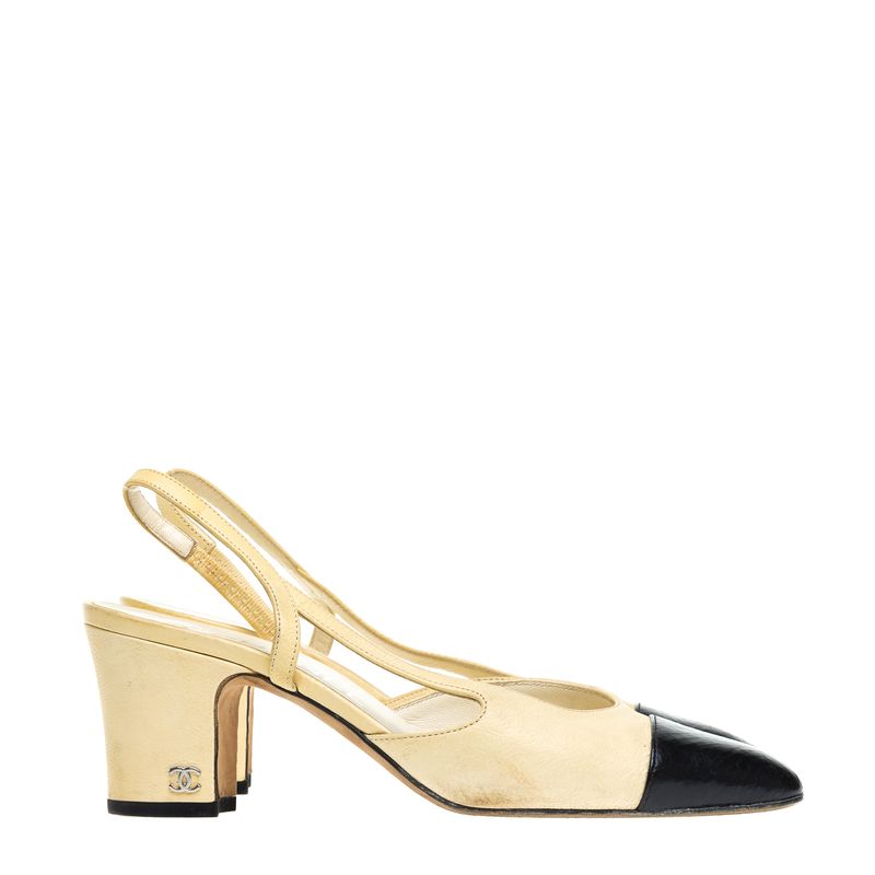 Sapato-Slingback-Chanel-CC-Cap-Toe-Couro-Bicolor