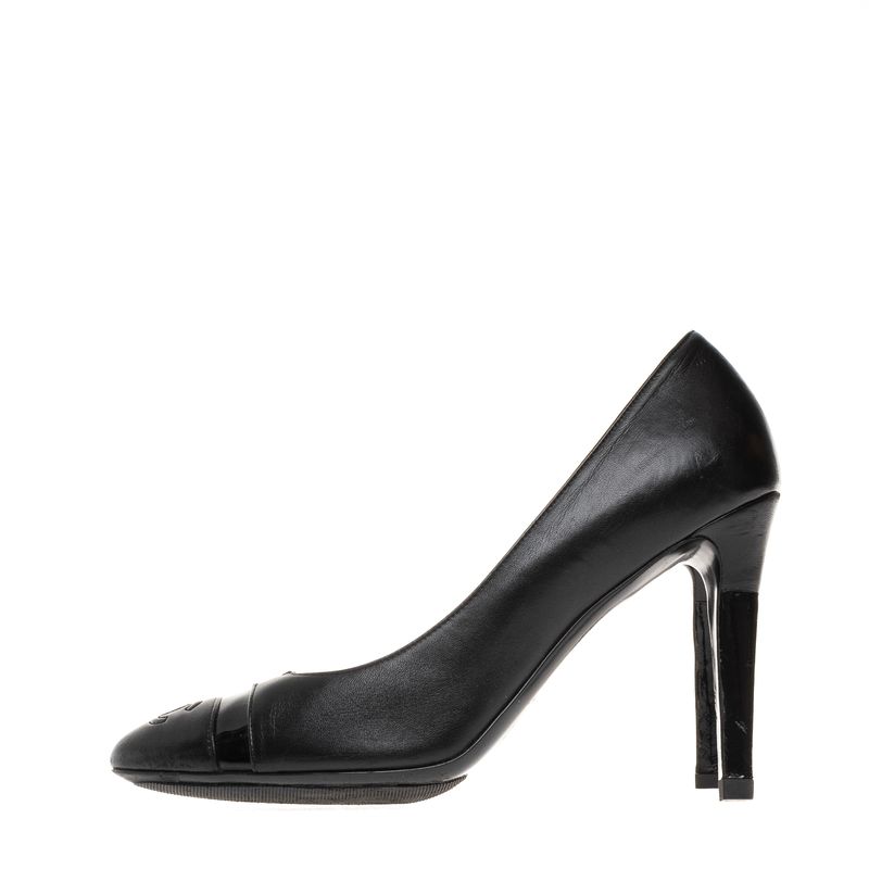 Scarpin-Chanel-Couro-Preto