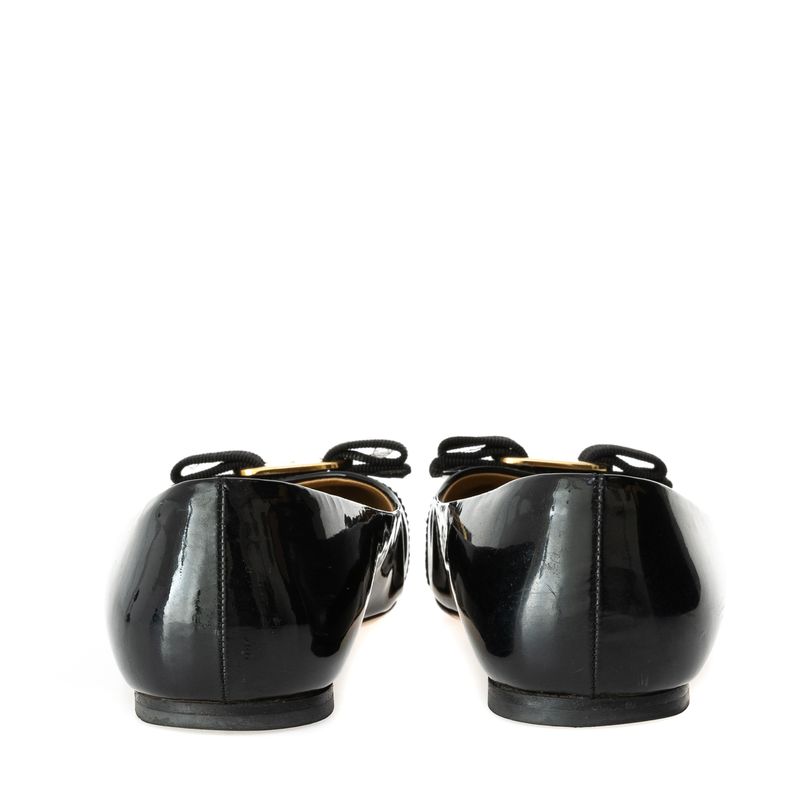 Sapatilha-Salvatore-Ferragamo-Verniz-Preto