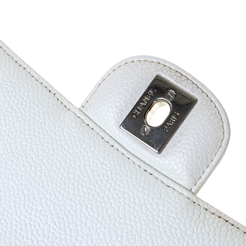 Bolsa-Chanel-Classica-Double-Flap-Caviar-Branco