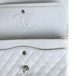 Bolsa-Chanel-Classica-Double-Flap-Caviar-Branco