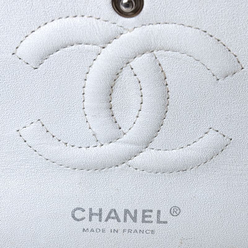 Bolsa-Chanel-Classica-Double-Flap-Caviar-Branco