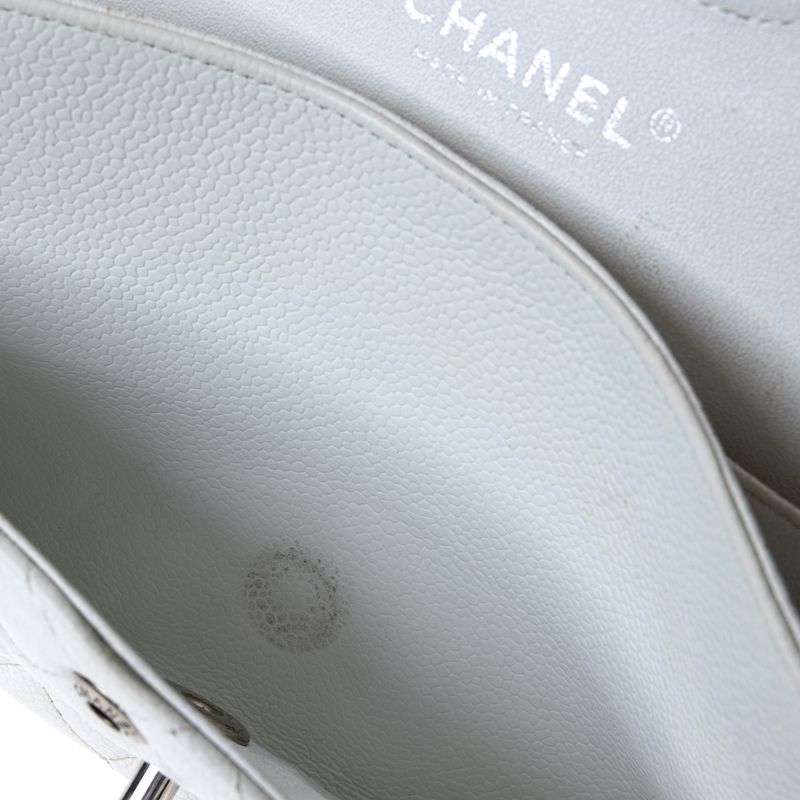 Bolsa-Chanel-Classica-Double-Flap-Caviar-Branco