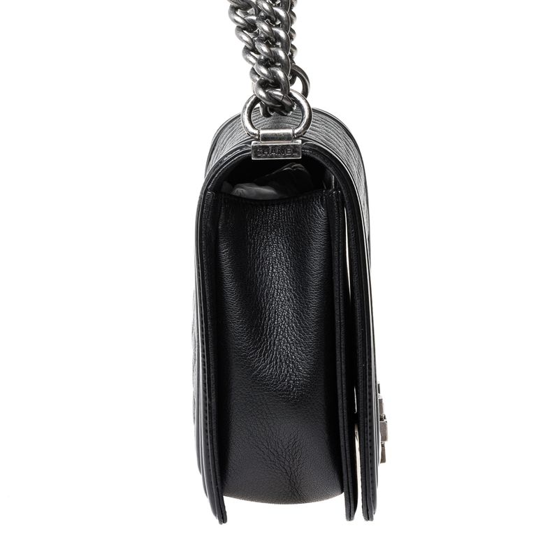 Bolsa-Chanel-Boy-Media-Matelasse-Preta