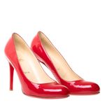 67246-Sapato-Bico-Redondo-Christian-Louboutin-Verniz-Vermelho-verso