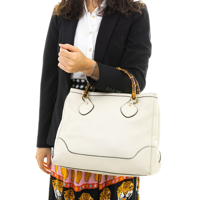 Bolsa-Gucci-Bamboo-Tote-Couro-Branco
