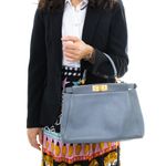 Bolsa-Fendi-Peekaboo-Couro-Cinza