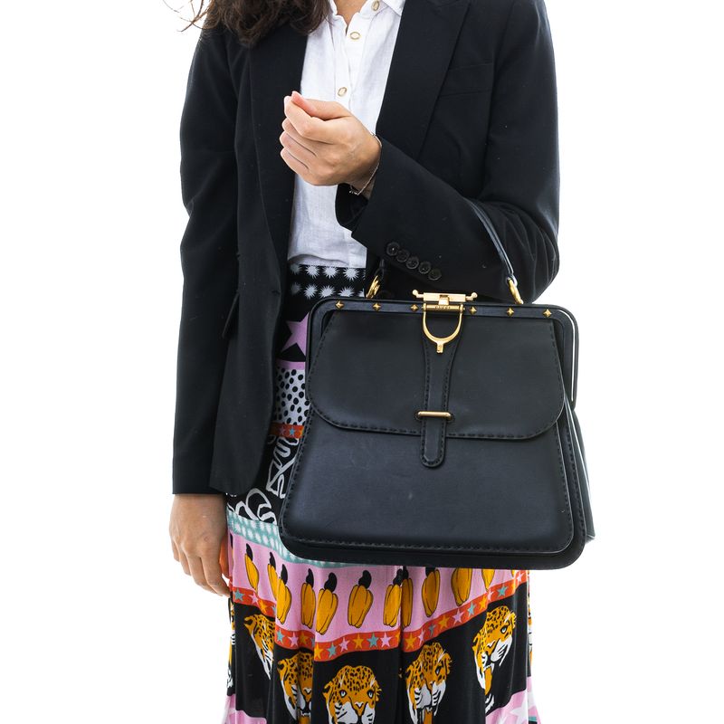Bolsa-Gucci-Edicao-Especial-Lady-Stirrup-Couro-Preto
