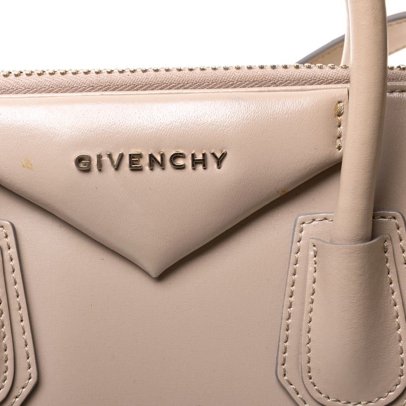 Bolsa-Givenchy-Antigona-Couro-Bege