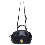 Bolsa-Salvatore-Ferragamo-Tote-Preta-com-Fechadura