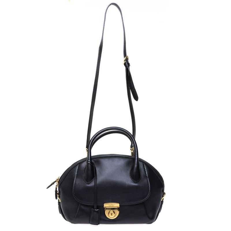 Bolsa-Salvatore-Ferragamo-Tote-Preta-com-Fechadura