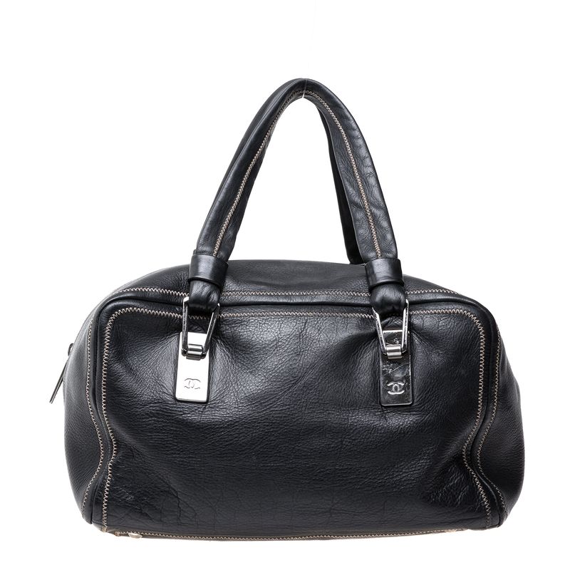 Bolsa-Chanel-Couro-Preto-Detalhes-Costura
