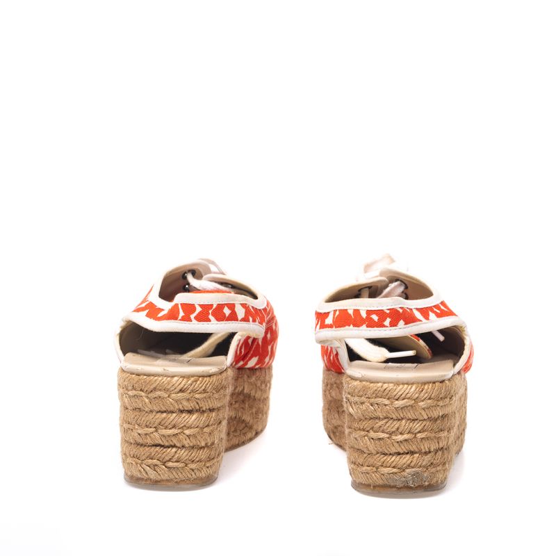 Esparille-Plataforma-Stella-McCartney-Estampa-Coracoes
