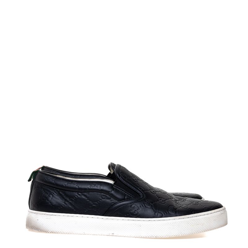 Tenis-Gucci-Slip-On-GG-Supreme-Couro-Preto