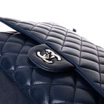 Bolsa-Chanel-Classic-Maxi-Single-Flap-Lambskin-Azul-Marinho