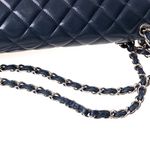 Bolsa-Chanel-Classic-Maxi-Single-Flap-Lambskin-Azul-Marinho
