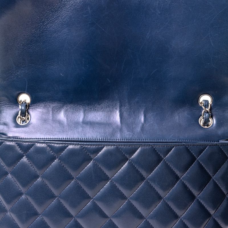 Bolsa-Chanel-Classic-Maxi-Single-Flap-Lambskin-Azul-Marinho