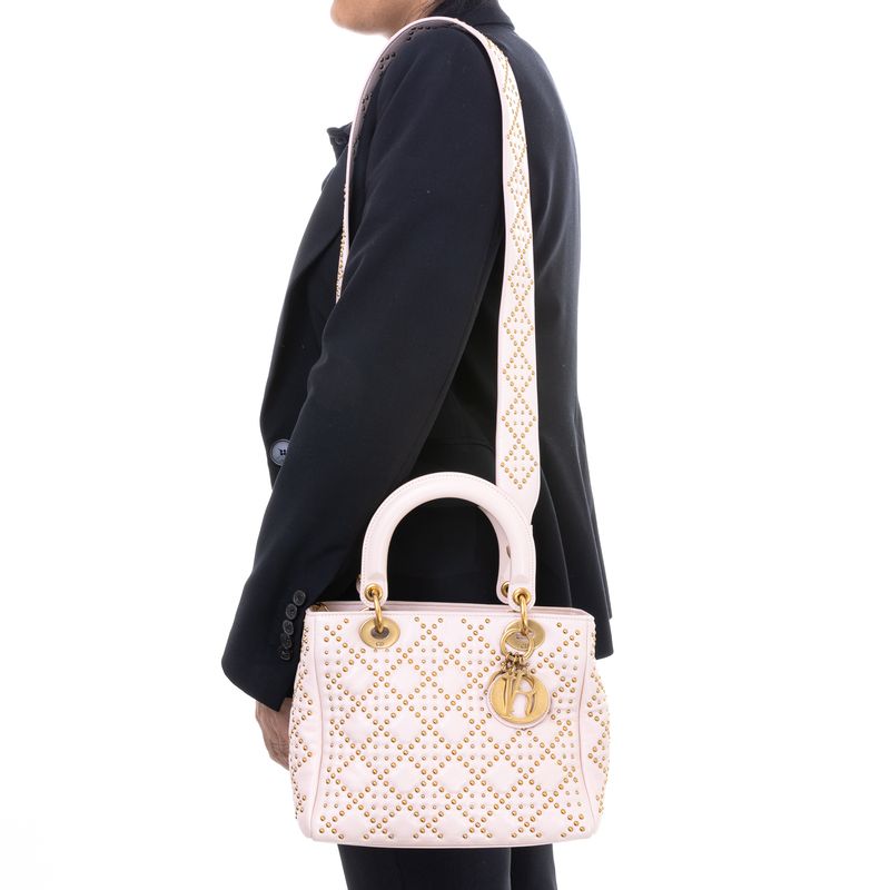Bolsa-Christian-Dior-Lady-Dior-Studded-Rosa-Claro