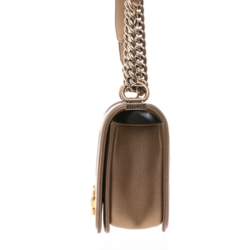 Bolsa-Chanel-Boy-Media-Lambskin-Bronze
