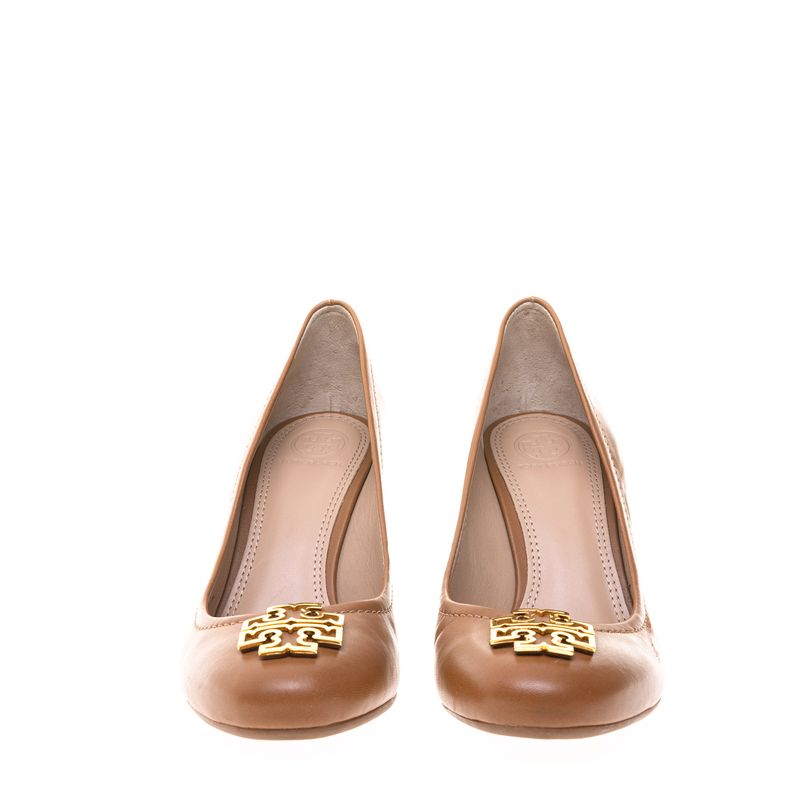 Sapato-Tory-Burch-Salto-Anabela-e-Couro-Caramelo