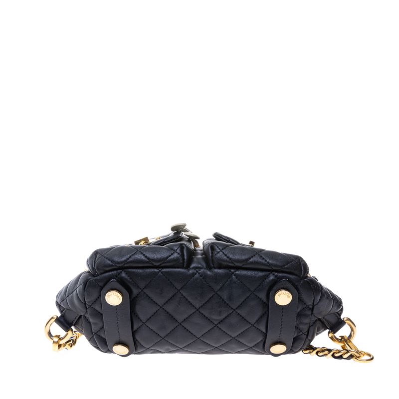 Mochila-Moschino-Preto-e-Branco-Alca-Corrente