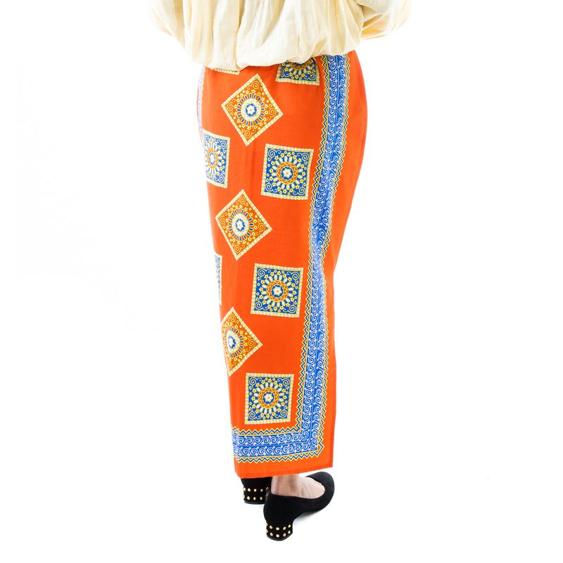 Saia-Allmost-Vintage-Vermelha-com-Estampa-Azul