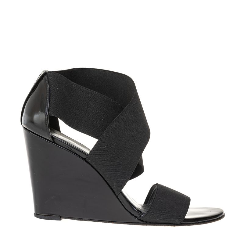 Anabela-Stuart-Weitzman-Tiras-Elastico-Preto