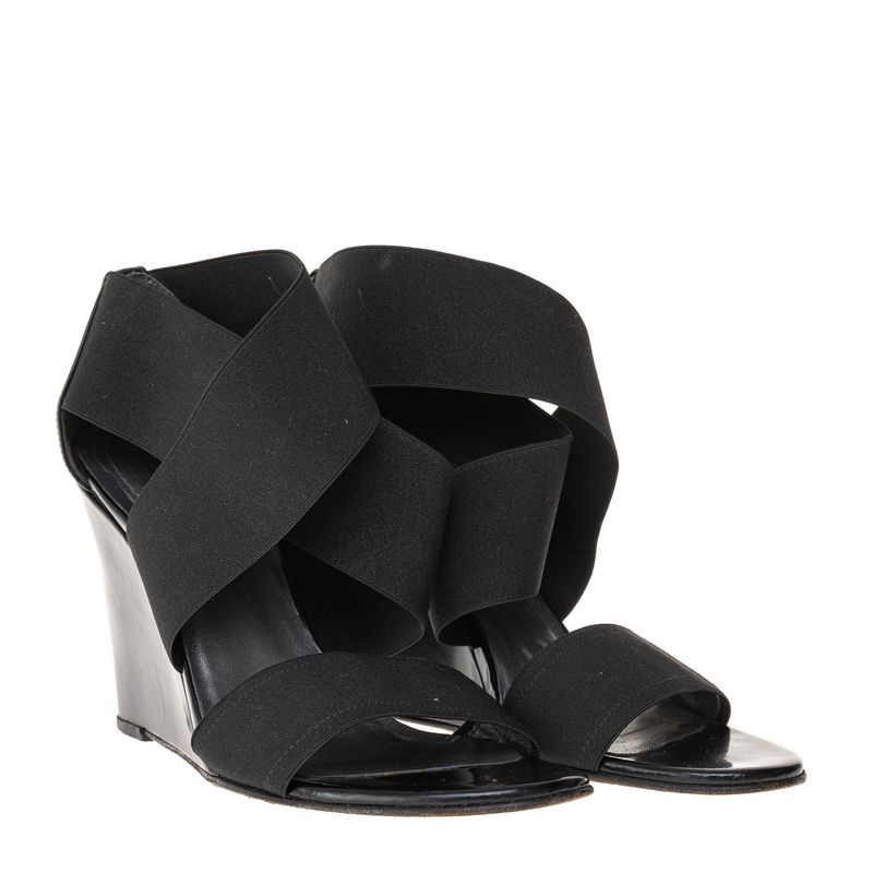 Anabela-Stuart-Weitzman-Tiras-Elastico-Preto